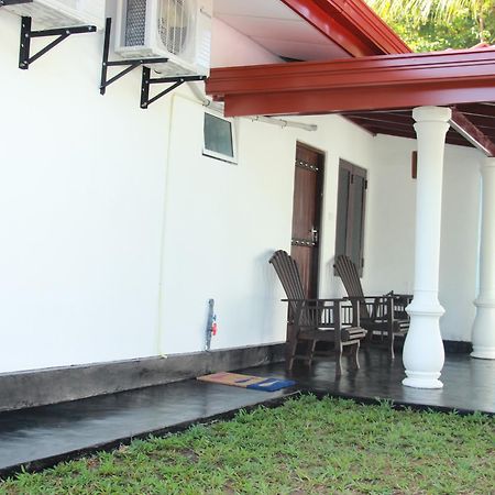 Sooriya Sewana Guest House Banduramulla 외부 사진