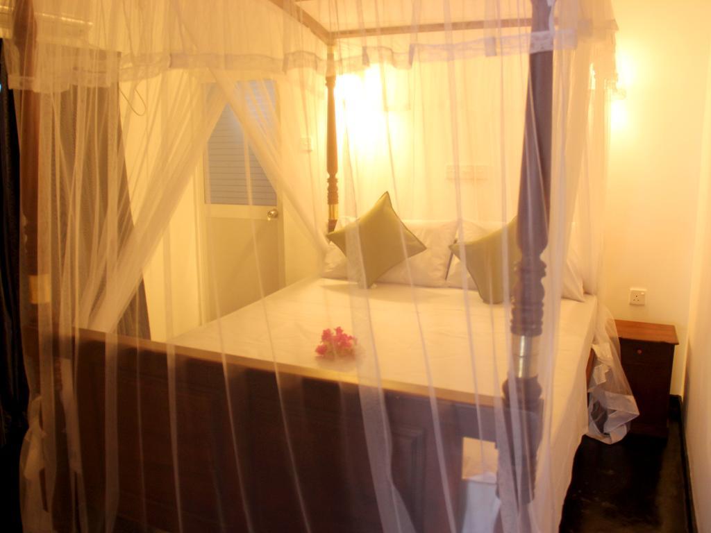 Sooriya Sewana Guest House Banduramulla 객실 사진
