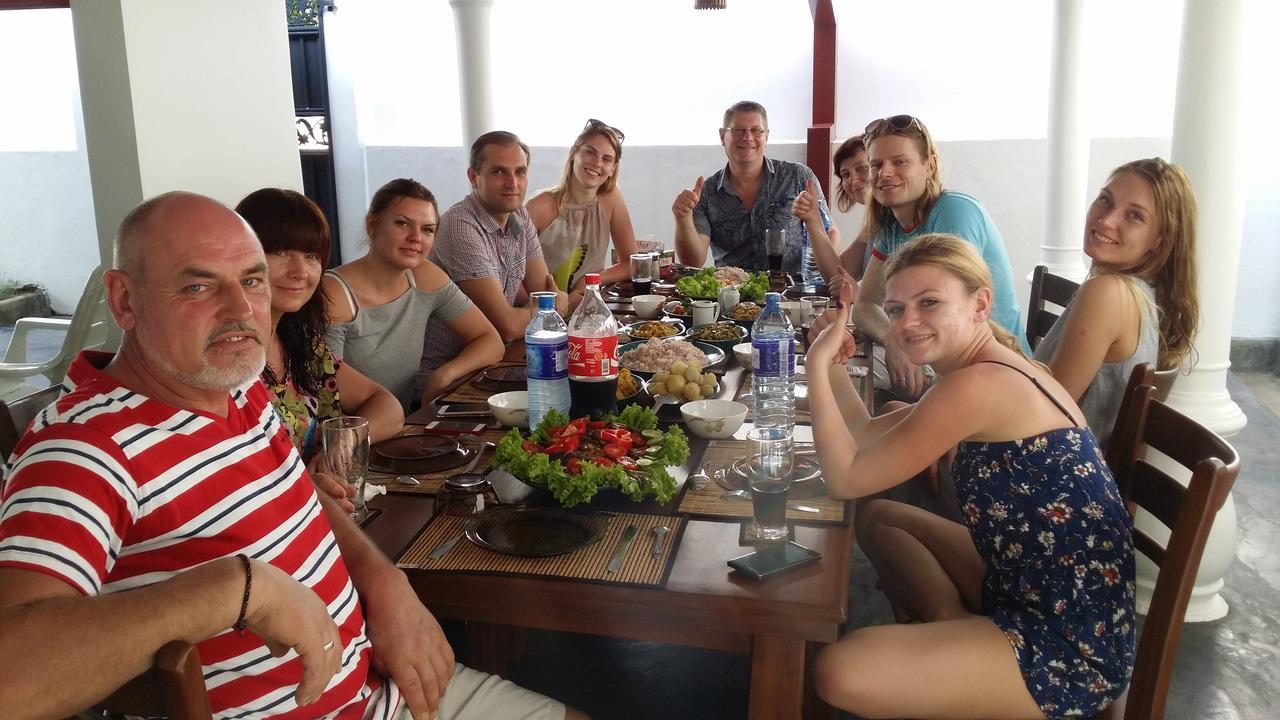 Sooriya Sewana Guest House Banduramulla 외부 사진